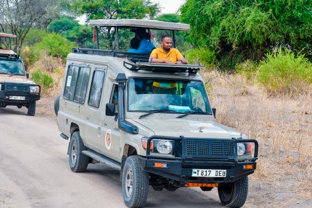 4-Day SERENGETI SAFARI WITH TOP DESTINATIONS IN TANZANIA