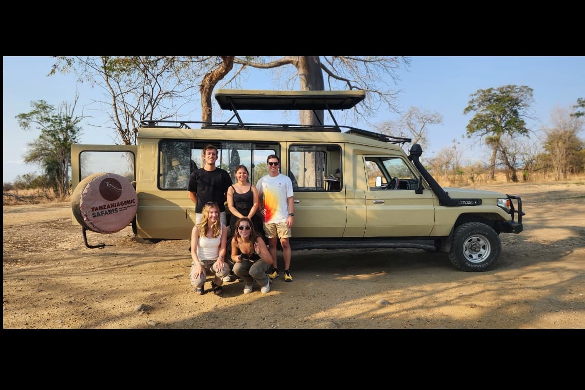 Tanzaniagenic Safaris